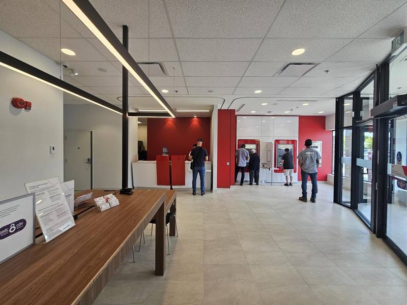 Espace d'accueil commercial aménagé